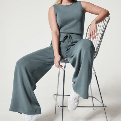 Women's Two-Piece Set - Sleeveless Fitted Top & Wide-Leg Pants - High Waist Adjustable Fit