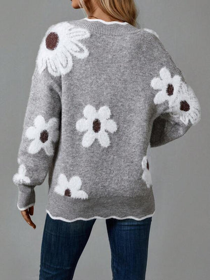 Women's wavy hem v-neck sweater