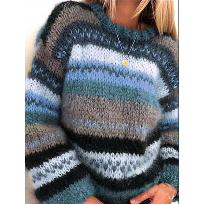 Women's Chunky Knit Sweater - Mohair Blend - Oversized Fit - Crew Neck Striped Pattern