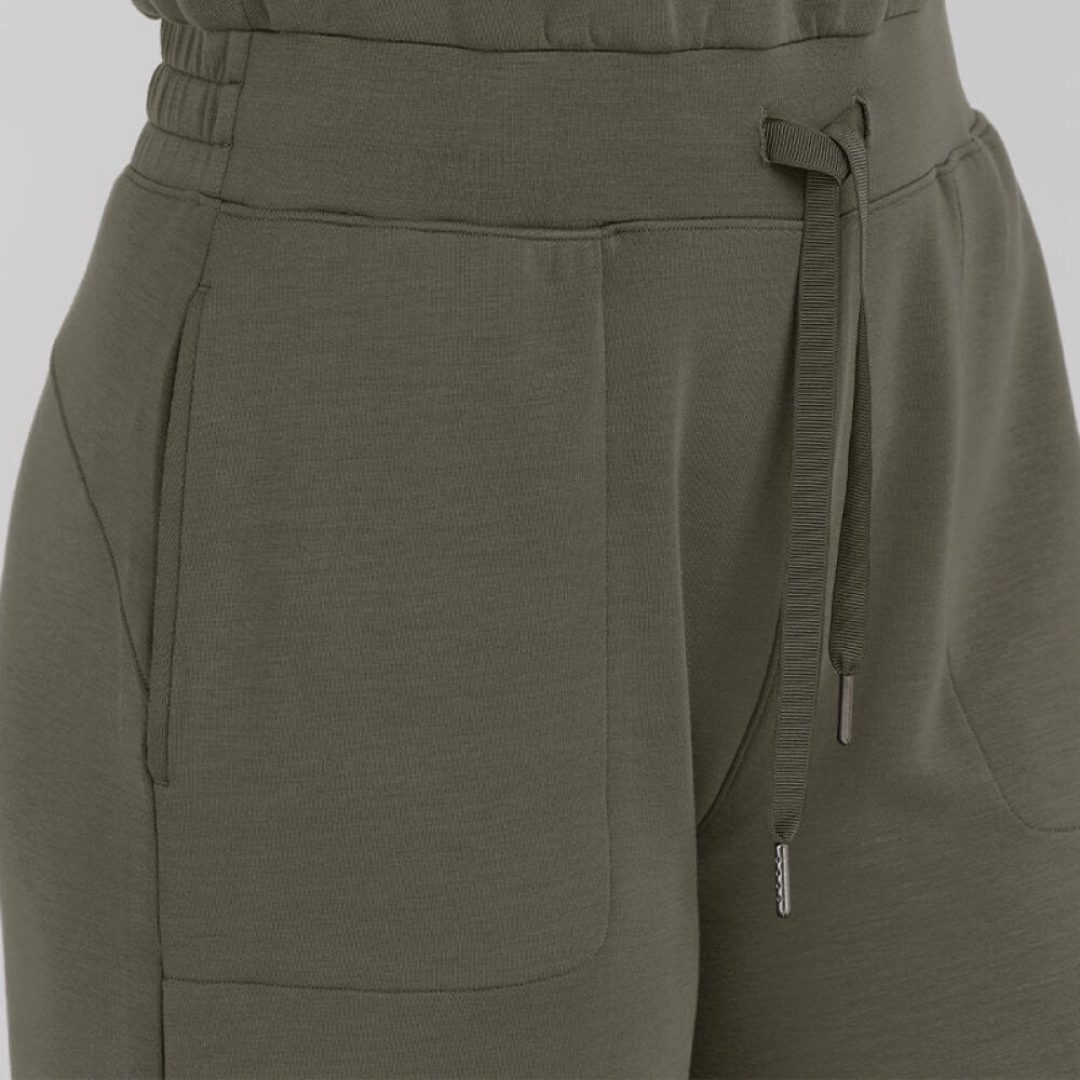 Women's Two-Piece Set - Sleeveless Fitted Top & Wide-Leg Pants - High Waist Adjustable Fit