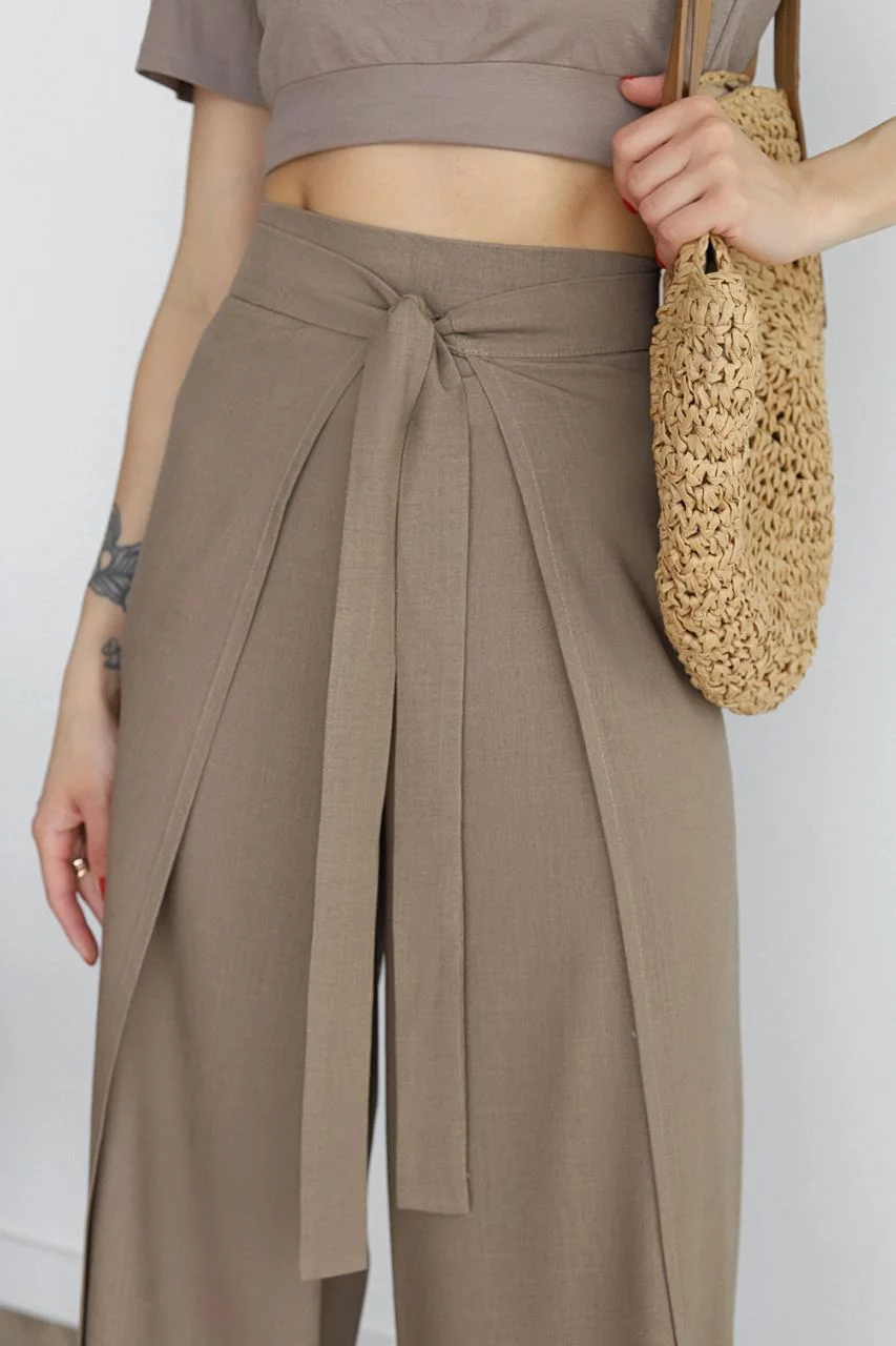 Women's high-waist tie-front wide-leg pants