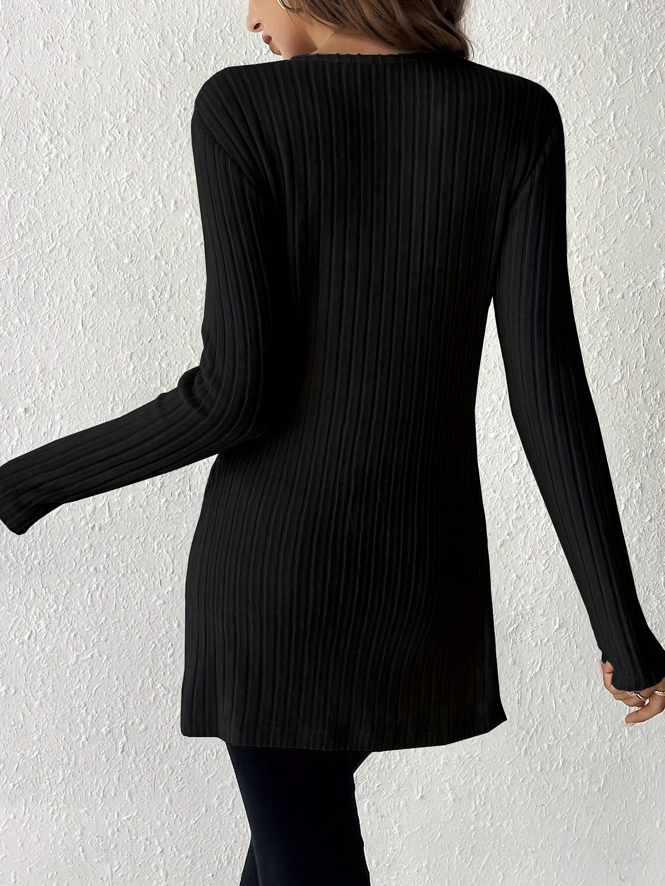 Solid color v-neck striped split-side t-shirt for women