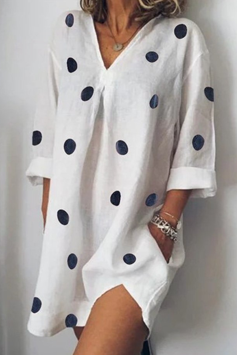 Vilma - casual polka dot dress with v-neck