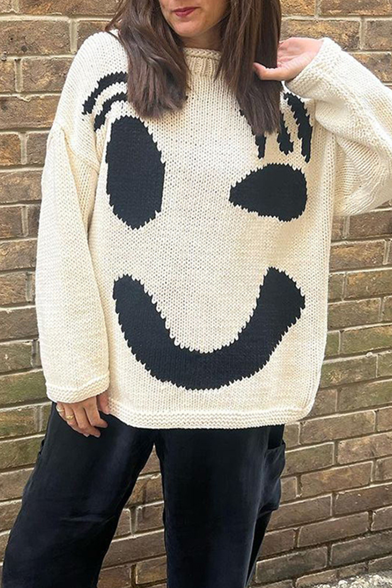 Women's smiley face knitted pullover sweater