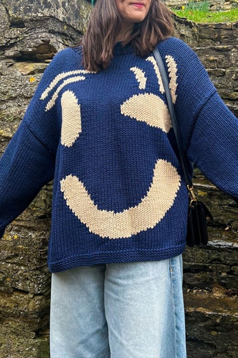 Women's smiley face knitted pullover sweater