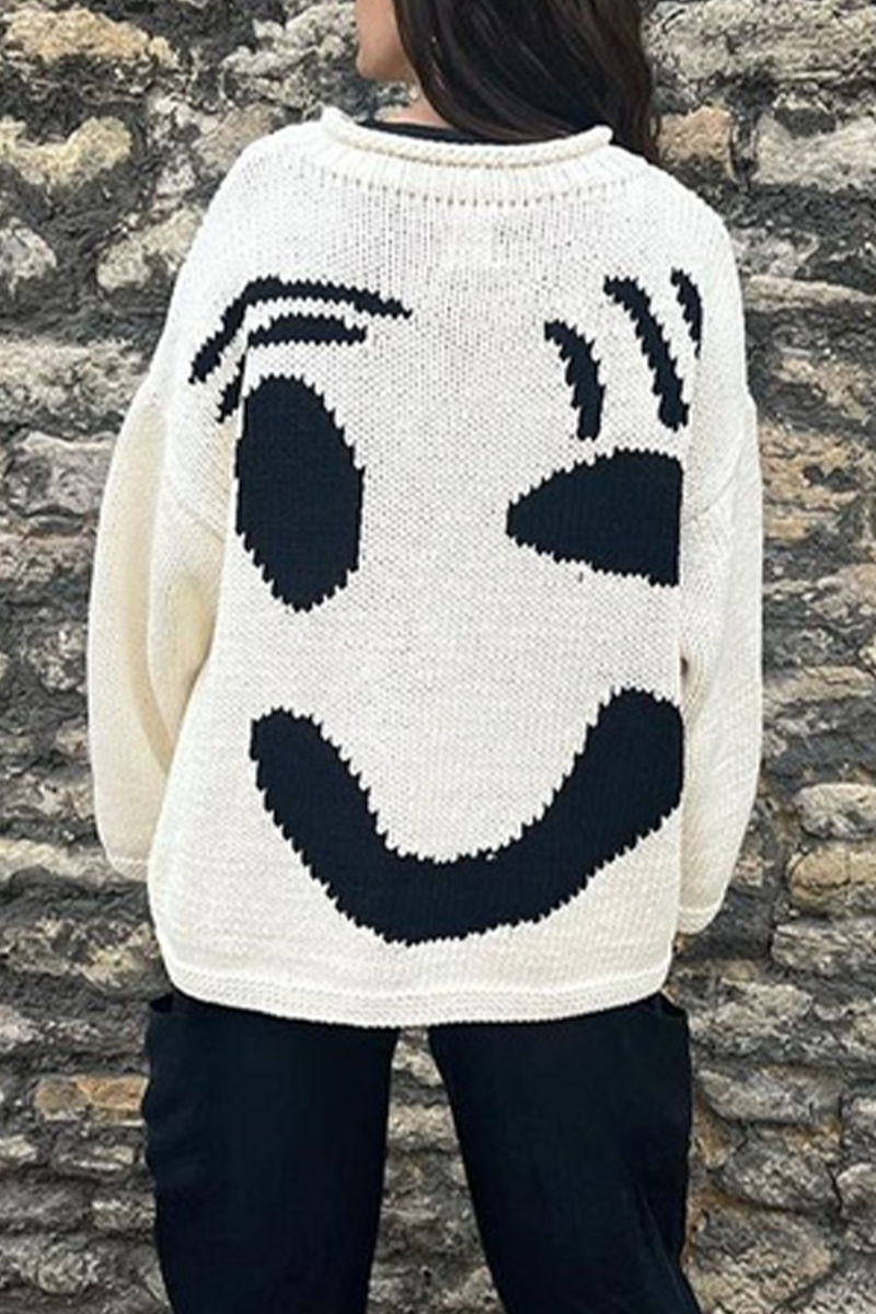 Women's smiley face knitted pullover sweater