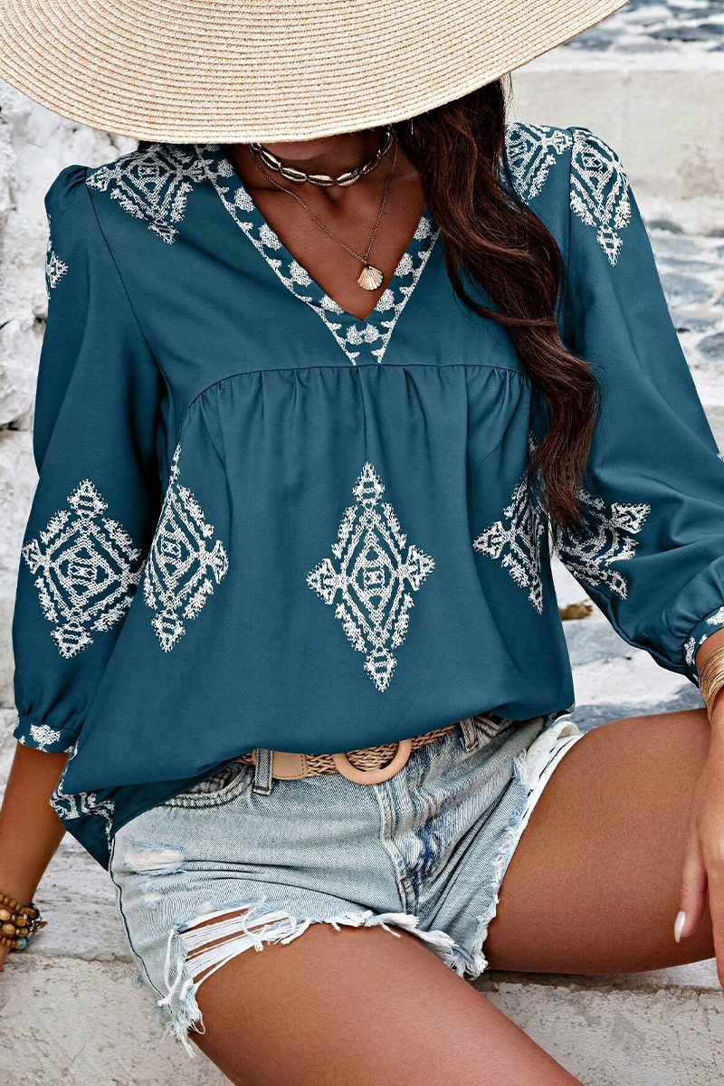 Kailani - casual geometric print lantern sleeve v neck top
