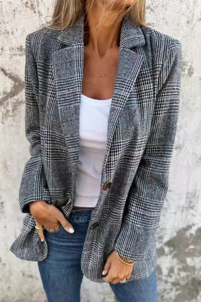 Women's retro plaid lapel button down blazer