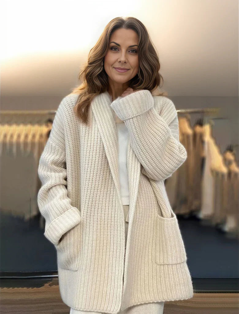 Women’s Cardigan – Oversized Fit – Chunky Knit Wool – Shawl Collar – Ribbed Cuffs – Pockets