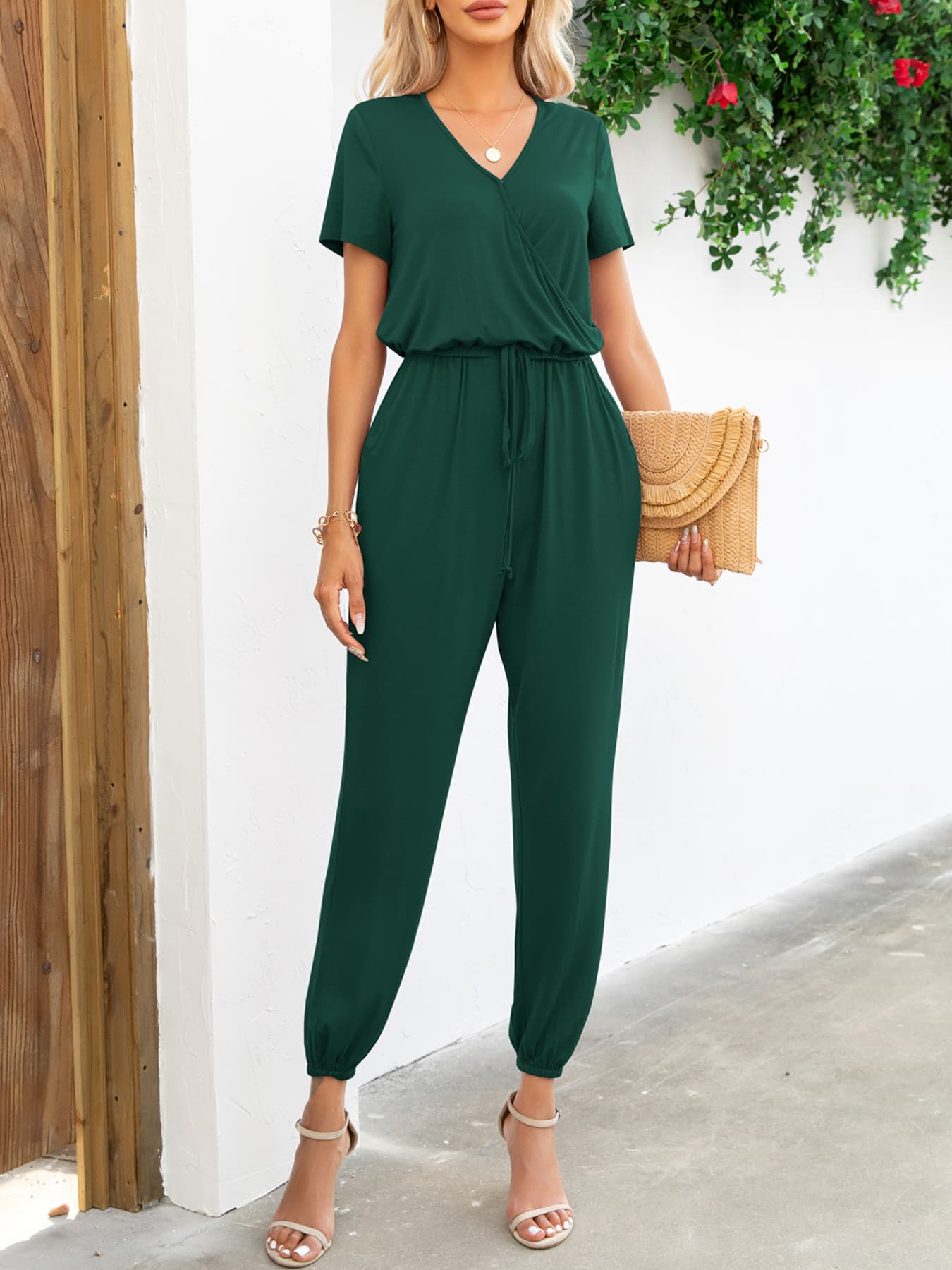 Women's v-neck short sleeve jumpsuit with pockets