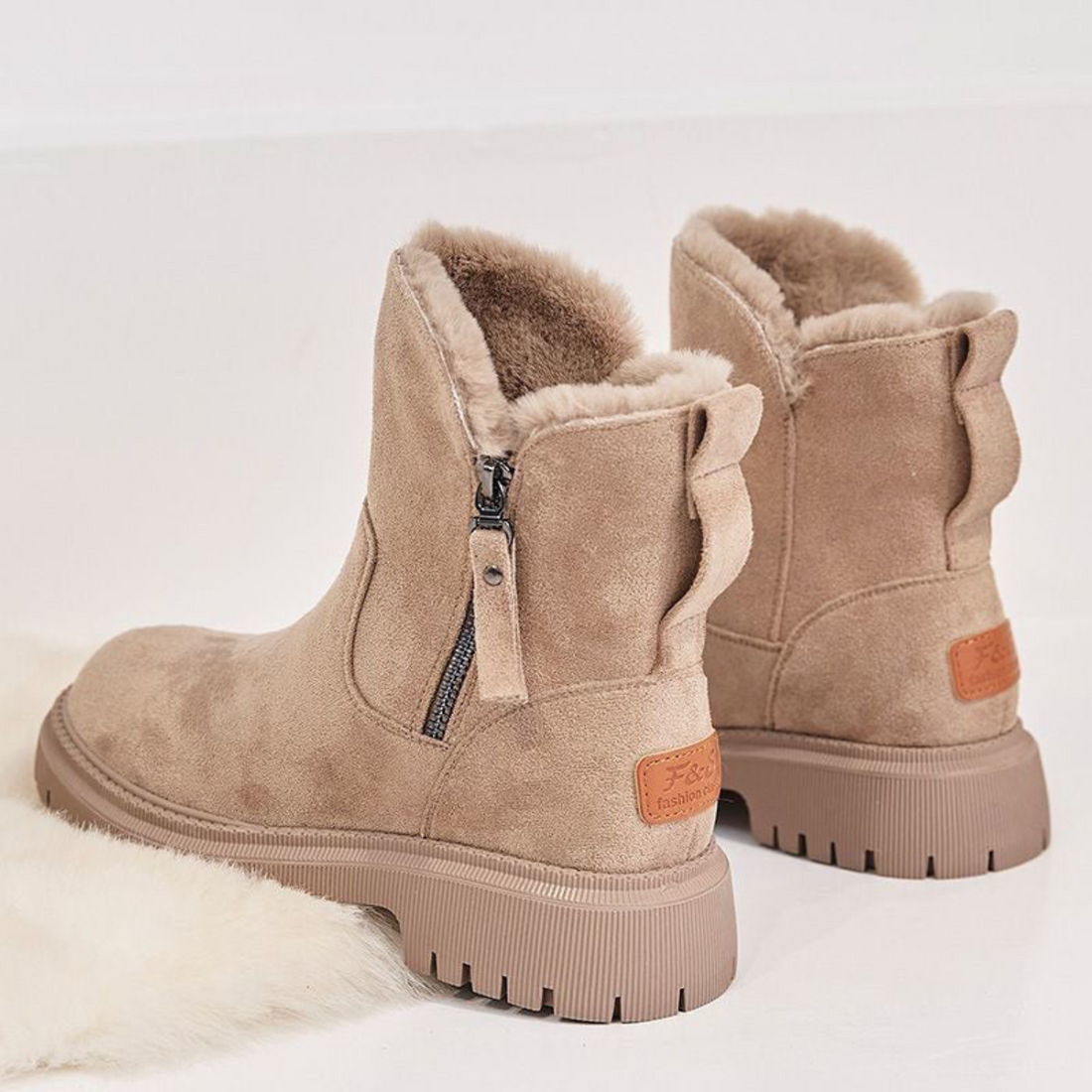 Women's snow fur-lined boots