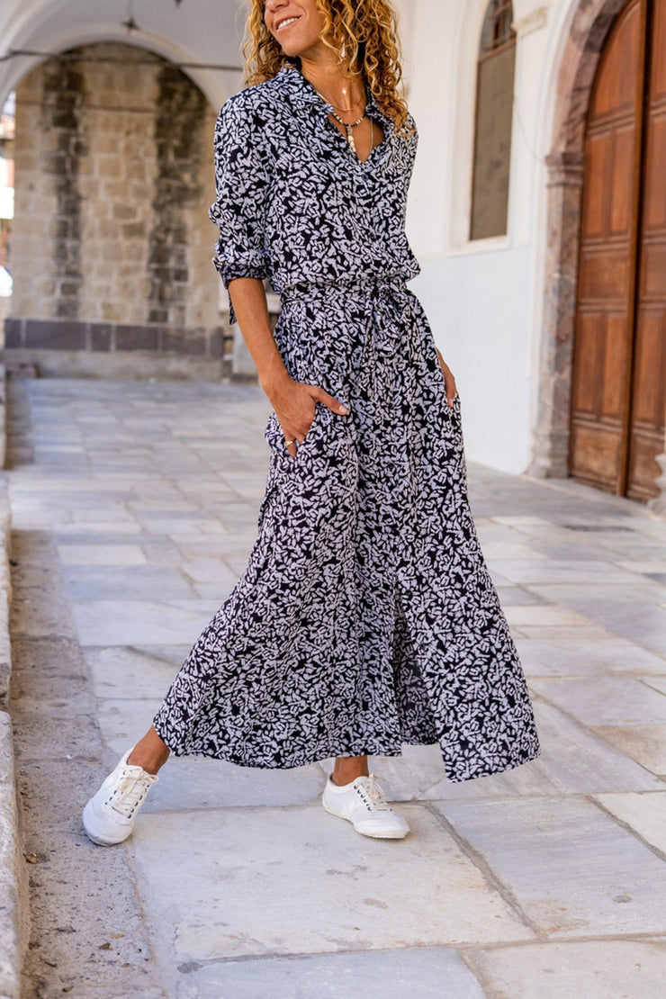 Women's Maxi Dress - Floral Print - Long Sleeve V-Neck - Cinched Waist Flowy Hem