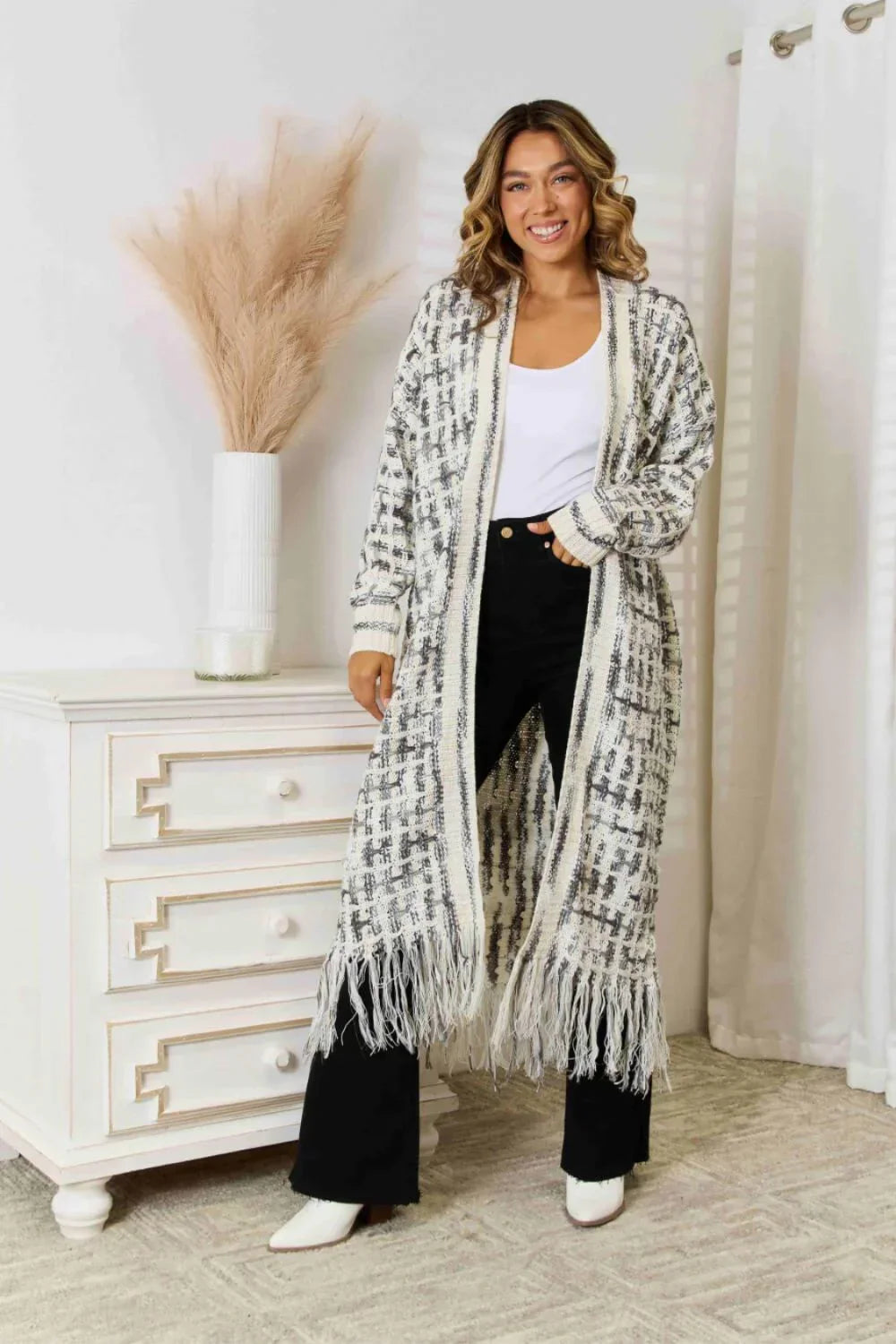 Stylish long coloured cardigan for women