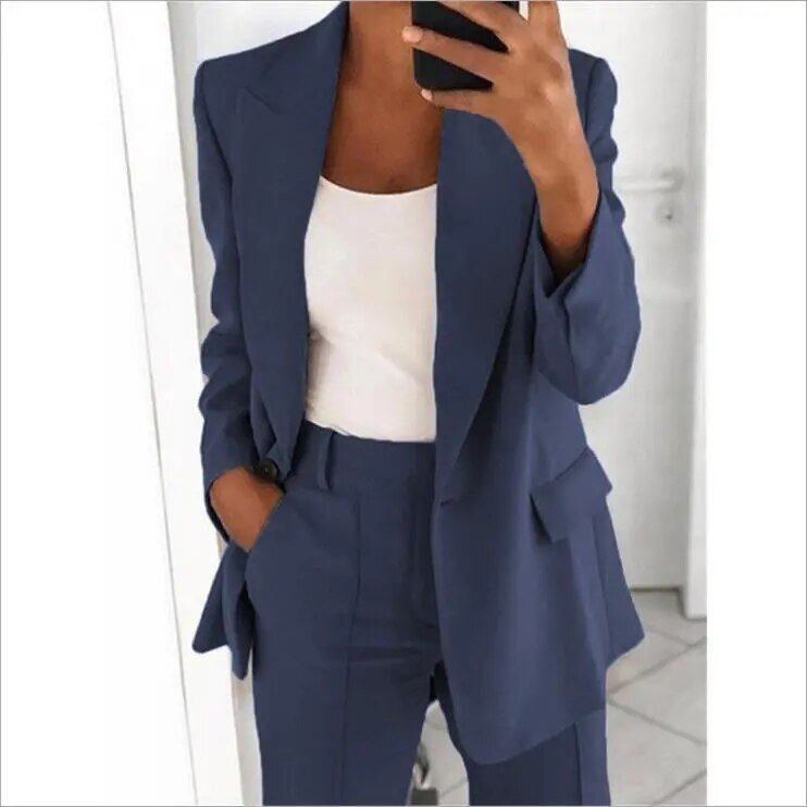 Mildred - Women's 2-Piece Suit - Elegant Blazer and Trousers Set for Professional Style
