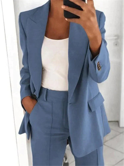 Mildred - Women's 2-Piece Suit - Elegant Blazer and Trousers Set for Professional Style