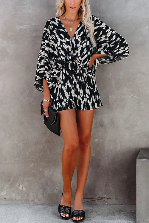 Women's Kimono Sleeve Romper - V-Neck - Cinched Waist - Chic Casual Wear