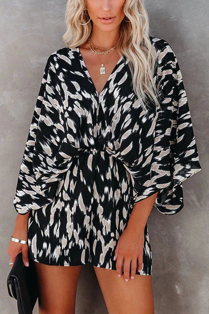 Women's Kimono Sleeve Romper - V-Neck - Cinched Waist - Chic Casual Wear