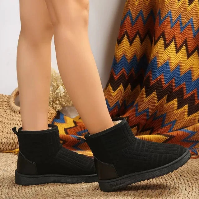 Women's cozy thick snow boots