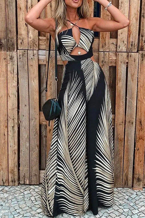Flowy Sweetheart Neckline Maxi Dress