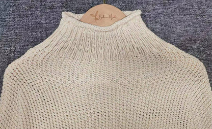 Women's loose fit turtleneck knit sweater pullover