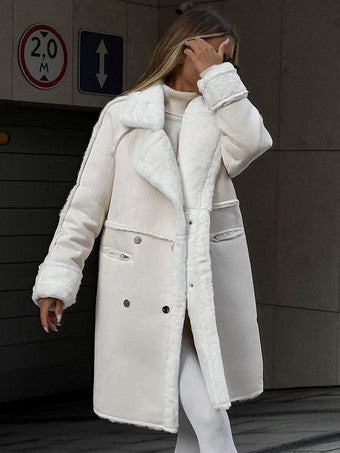 Women's winter coat lapel