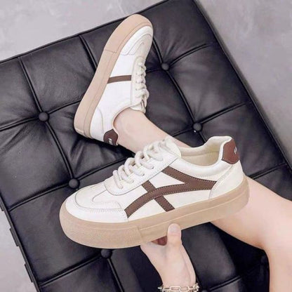 Women's Casual Sneakers - Chunky Rubber Sole - Lace-Up - Breathable Stylish Design