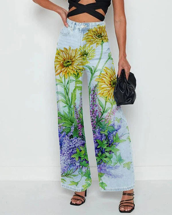 Distressed 3D Floral Print Straight Leg Jeans 