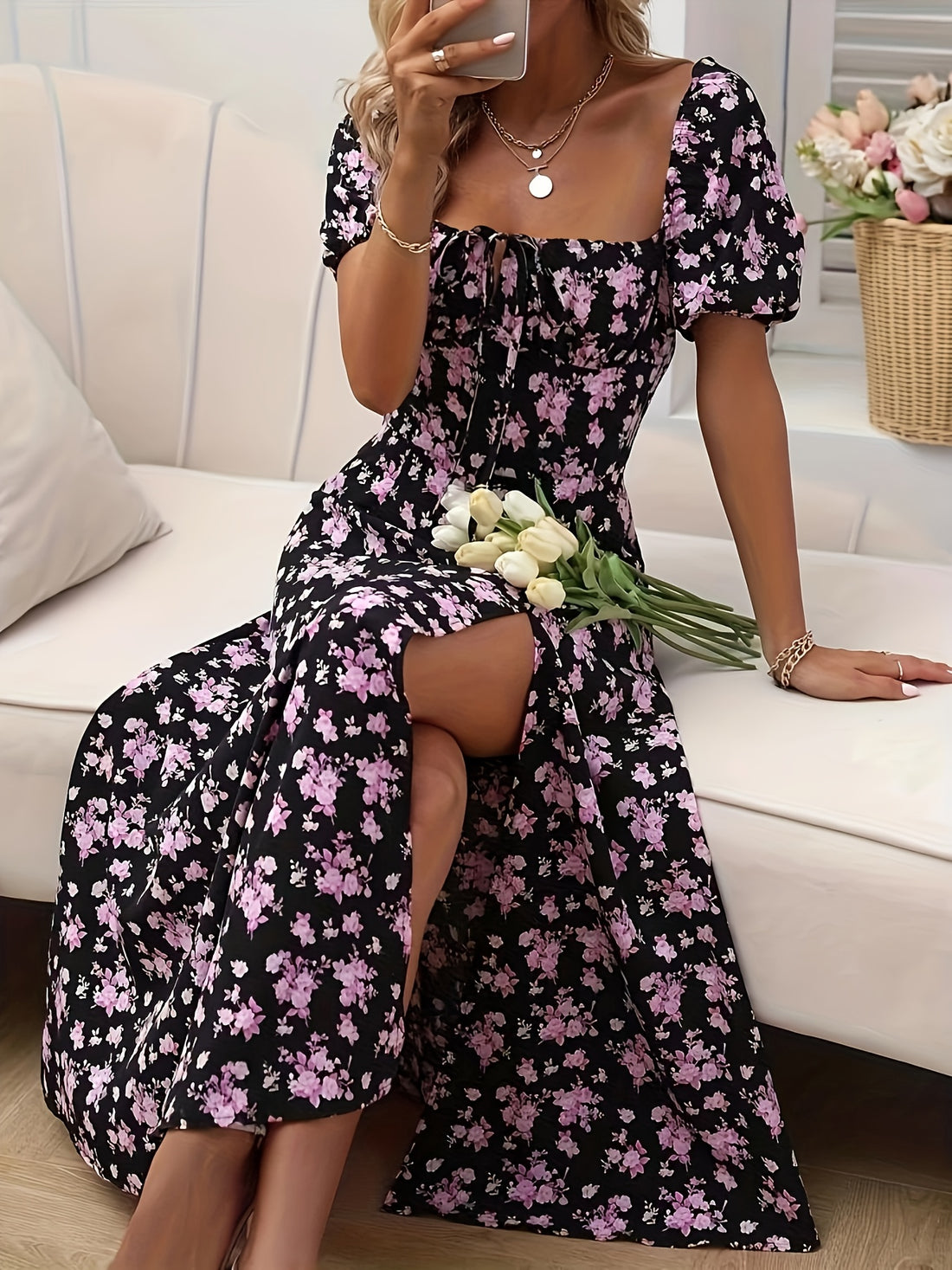 Elegant floral print slit dress with slim fit and u-neck for women