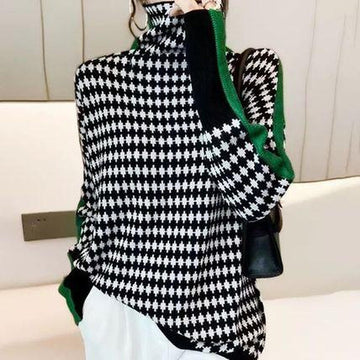 Women's stripe sweater with check pattern