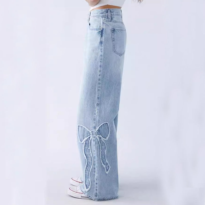 Women's trousers with bow embroidery
