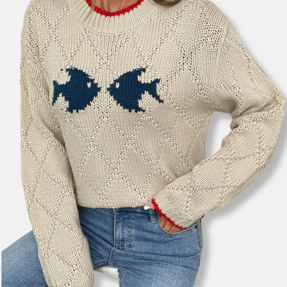 Women’s Pullover Sweater - Knit - Relaxed Fit - Round Neck - Long Sleeves