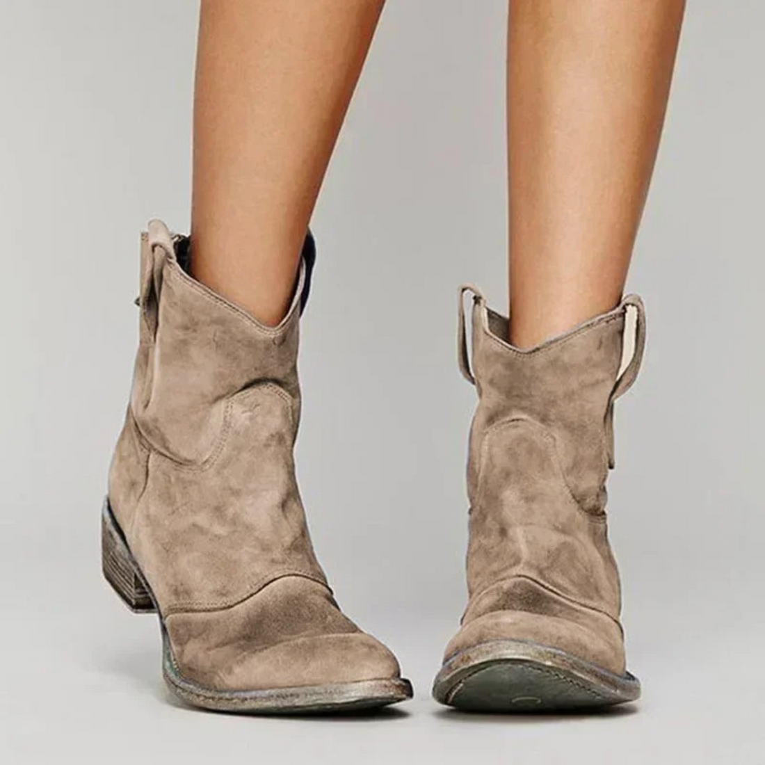 Women's comfortable low heel boots