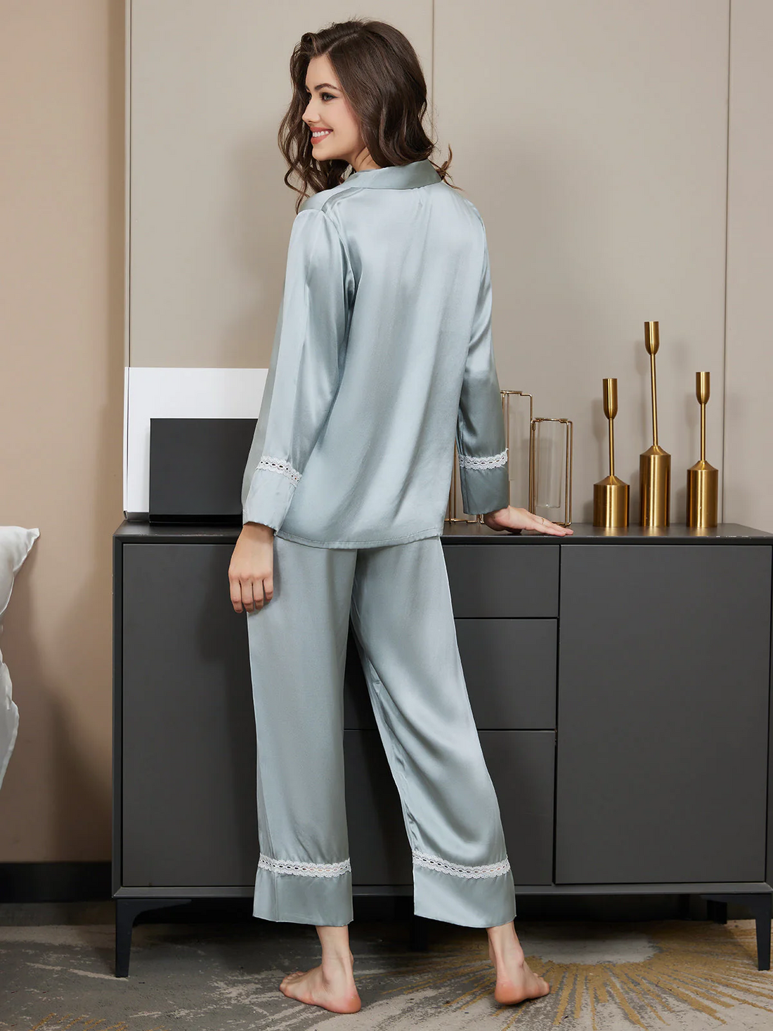 Women's silk long sleeve and trousers pajamas set