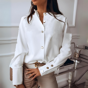 Women's button-down metal buckle notched long-sleeve shirt