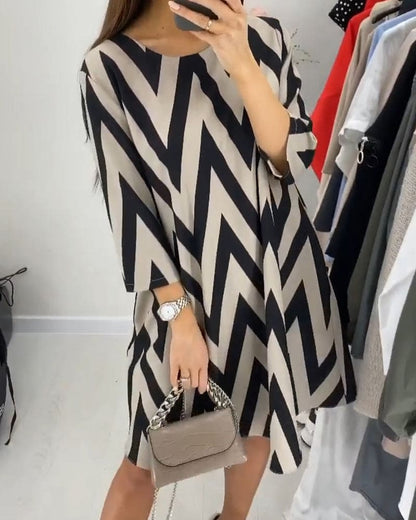 Women's A-Line Dress - Three-Quarter Sleeve - Round Neck - Bold Zigzag Pattern