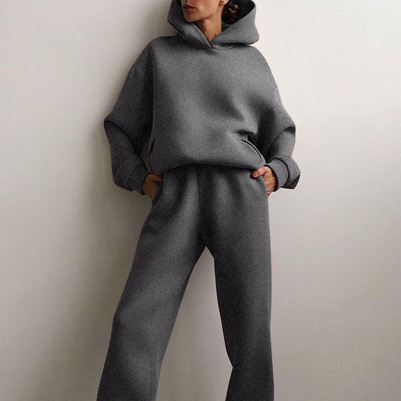 Women's oversized jogging suit