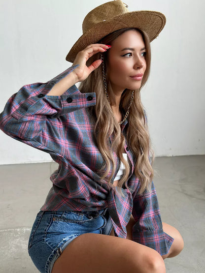 Women's elegant checked flannel shirt