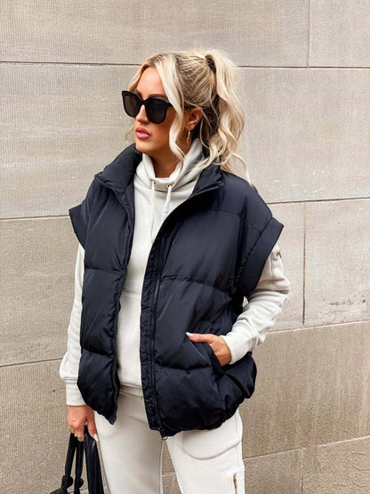 Women’s Quilted Vest – Relaxed Fit – Insulated Padding – Zip Front – High Collar
