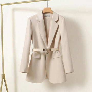 Women's non-iron belted blazer