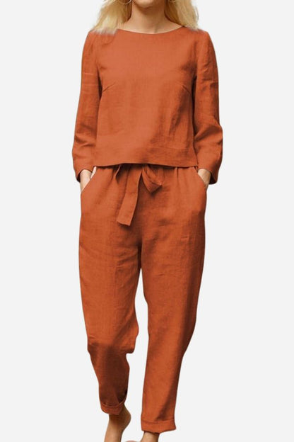 Women’s Two-Piece Set – Relaxed Fit – Long Sleeve Top – Tapered Pull-On Pants