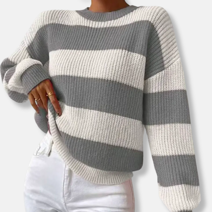 Women’s Sweatshirt – Ribbed Knit – Loose Fit – Balloon Sleeve – Round Neck Casual Wear