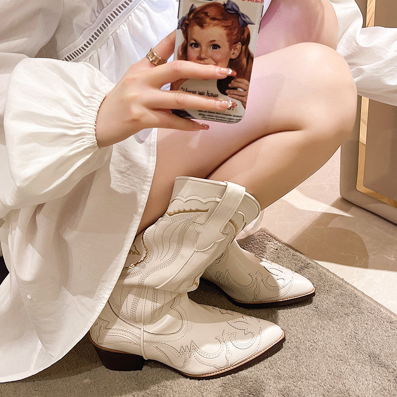 Women's vintage embroidered mid-rise rider boots