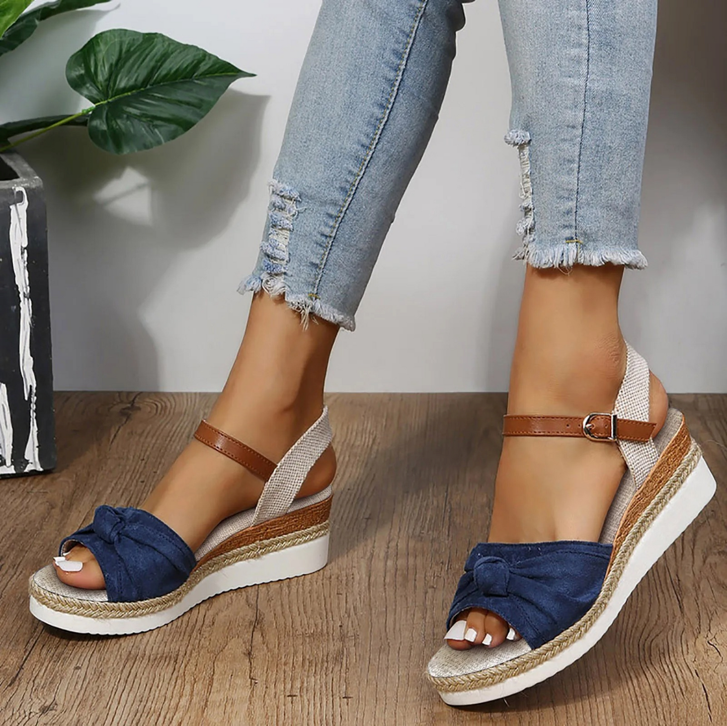 Women's Wedge Sandals - Espadrille Jute Heel - Knotted Toe Strap - Adjustable Buckle