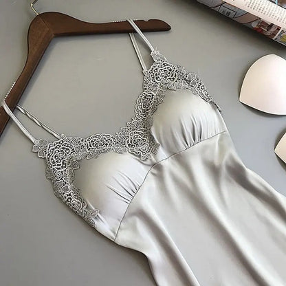 Women's lace suspenders lingerie