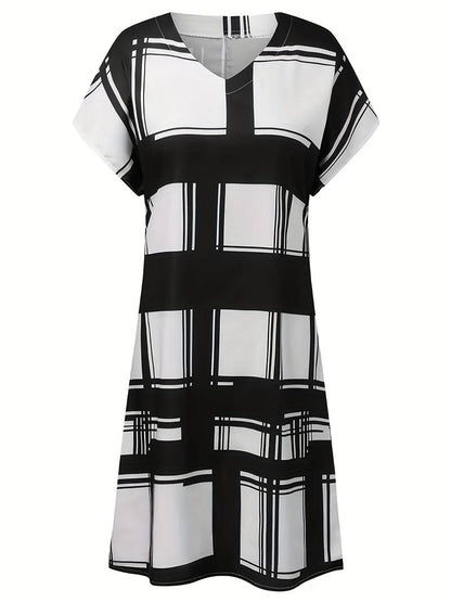 Women's Midi Dress - Loose Fit - V-Neck Short Sleeve - Geometric Pattern - Ruffle Hem