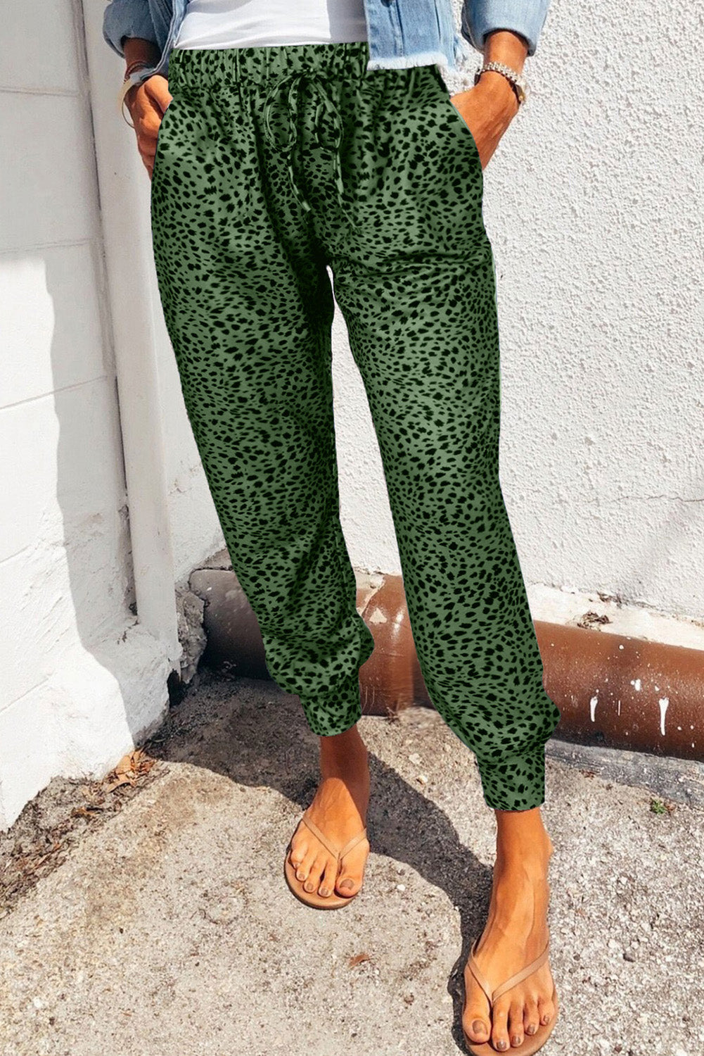 Women's leopard print joggers with pockets