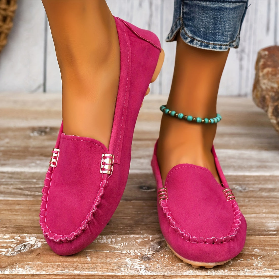 Slip-on moccasin loafers with decorative stitching for women