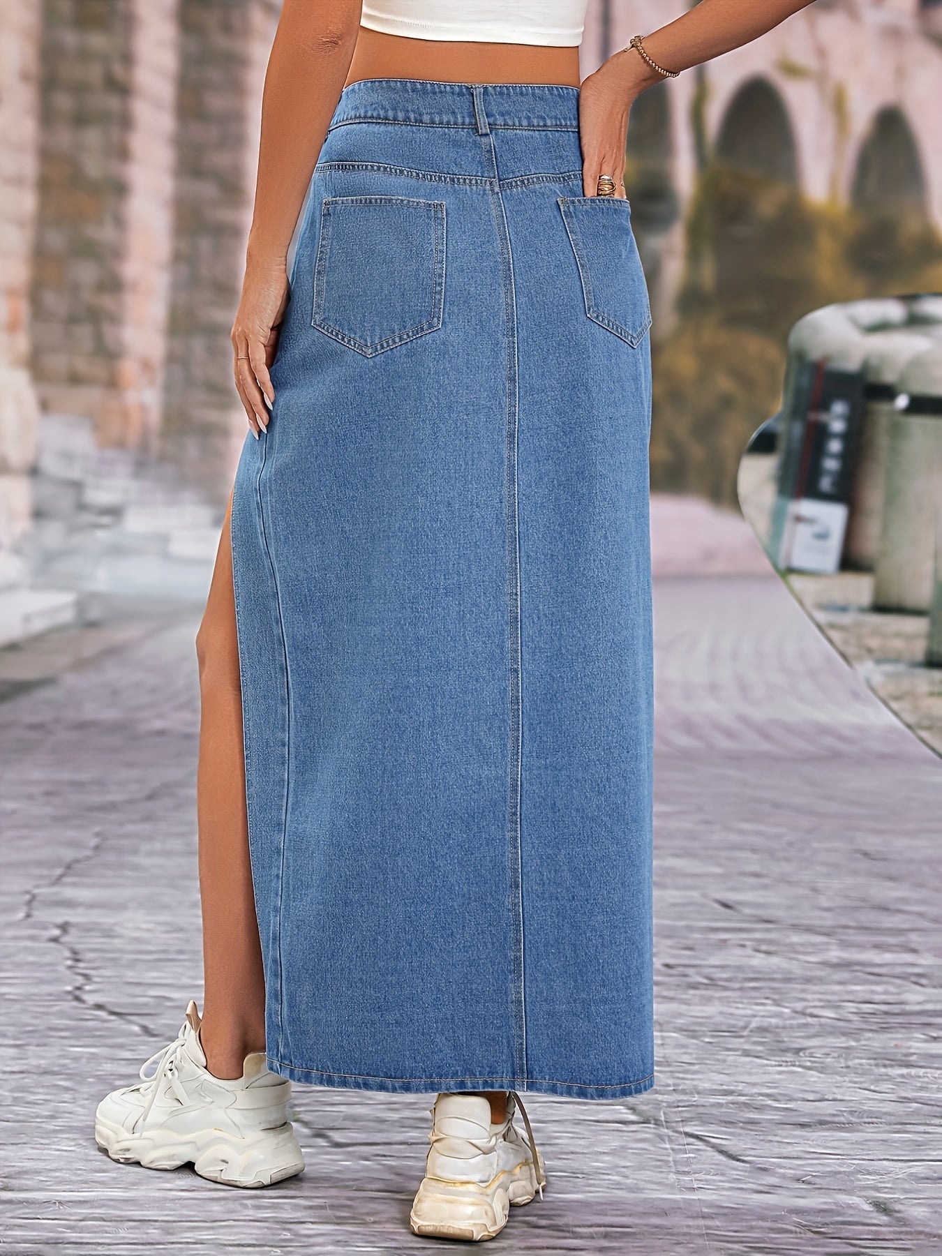 Eula - denim skirt with high slit