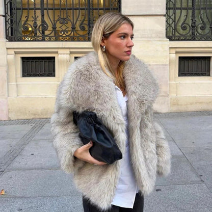 Women's faux fur coat for fall winter