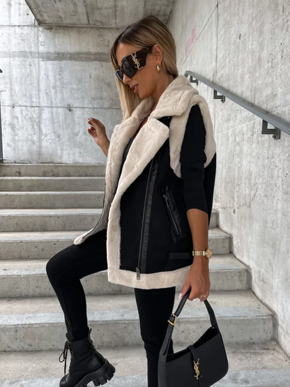 Women's sleeveless wool coat